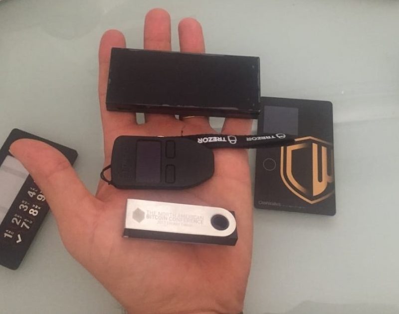 What Is A Bitcoin Hardware Wallet?